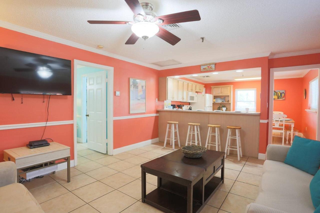 100 - Las Brisas St. Pete Beach Bagian luar foto